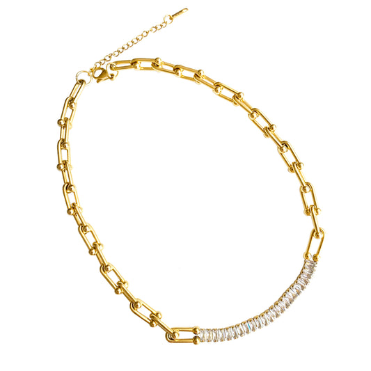 Uma Clevis Necklace - Crystal - zZONE Jewelry