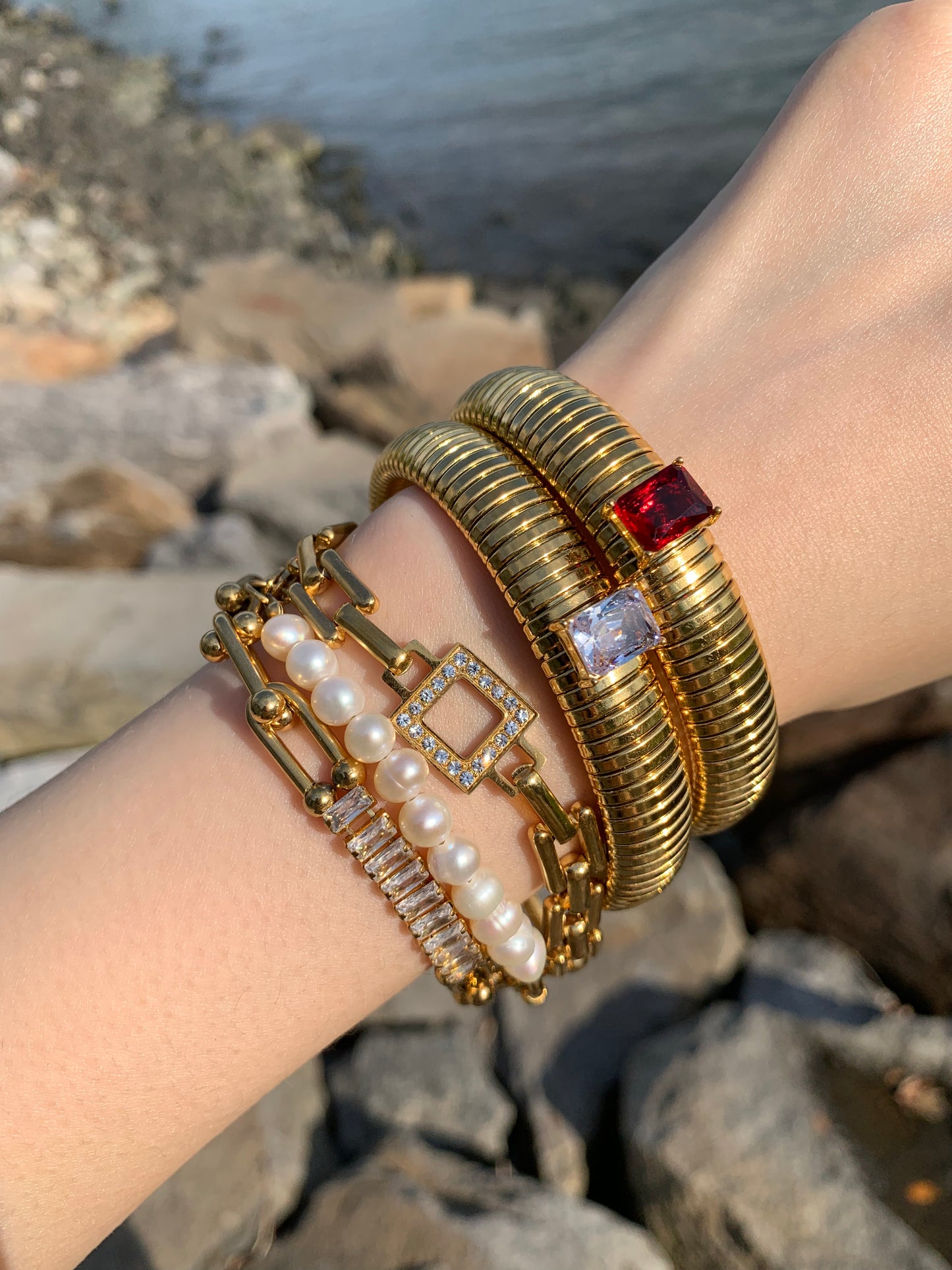 Cleopatra Bangle - Ruby - zZONE Jewelry